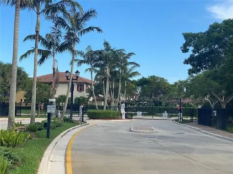 6074 NW 116th Drive Coral Springs FL 33076