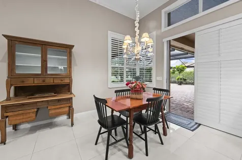 10305 Avenida Del Rio Delray Beach FL 33446