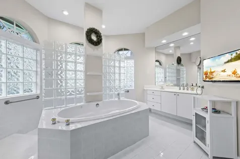 10305 Avenida Del Rio Delray Beach FL 33446