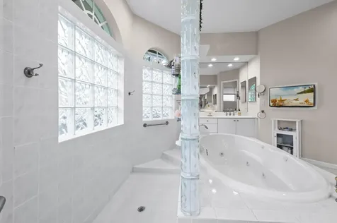 10305 Avenida Del Rio Delray Beach FL 33446