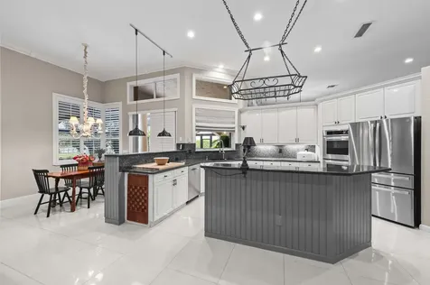 10305 Avenida Del Rio Delray Beach FL 33446