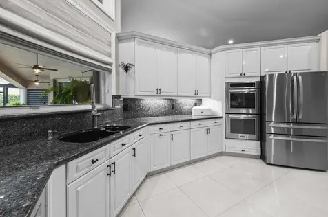 10305 Avenida Del Rio Delray Beach FL 33446