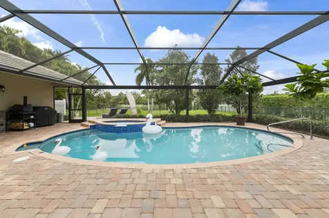10305 Avenida Del Rio Delray Beach FL 33446