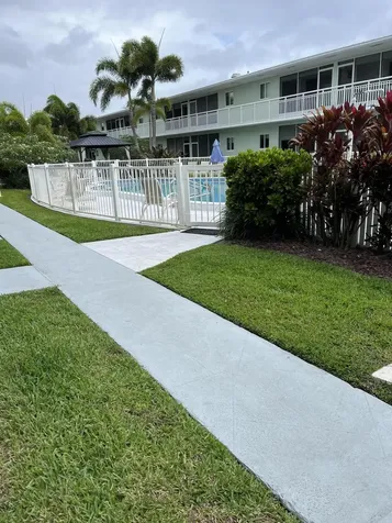 2100 NE 38th Street Lighthouse Point FL 33064