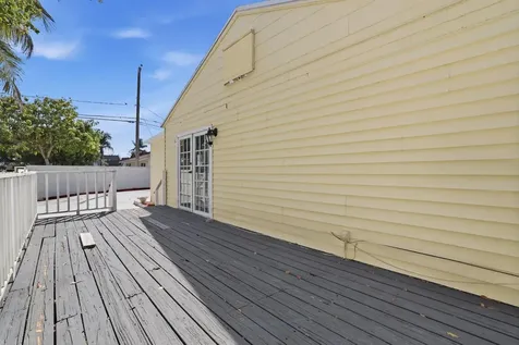 6600 Garden Avenue West Palm Beach FL 33405