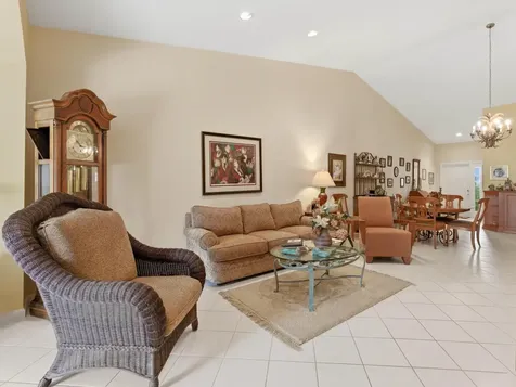 9624 Crescent View Drive N Boynton Beach FL 33437