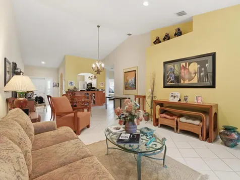 9624 Crescent View Drive N Boynton Beach FL 33437