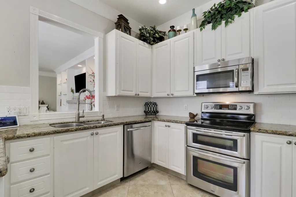 511 Sweet Bay Circle Jupiter FL 33458
