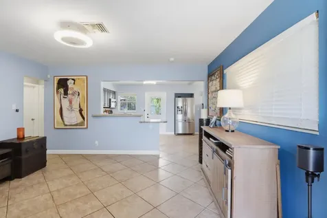 720 NE 7th Street Pompano Beach FL 33060