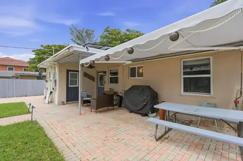 720 NE 7th Street Pompano Beach FL 33060