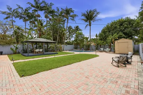 720 NE 7th Street Pompano Beach FL 33060