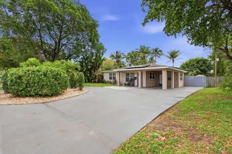 720 NE 7th Street Pompano Beach FL 33060