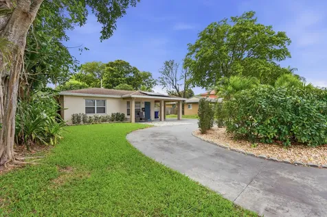 720 NE 7th Street Pompano Beach FL 33060