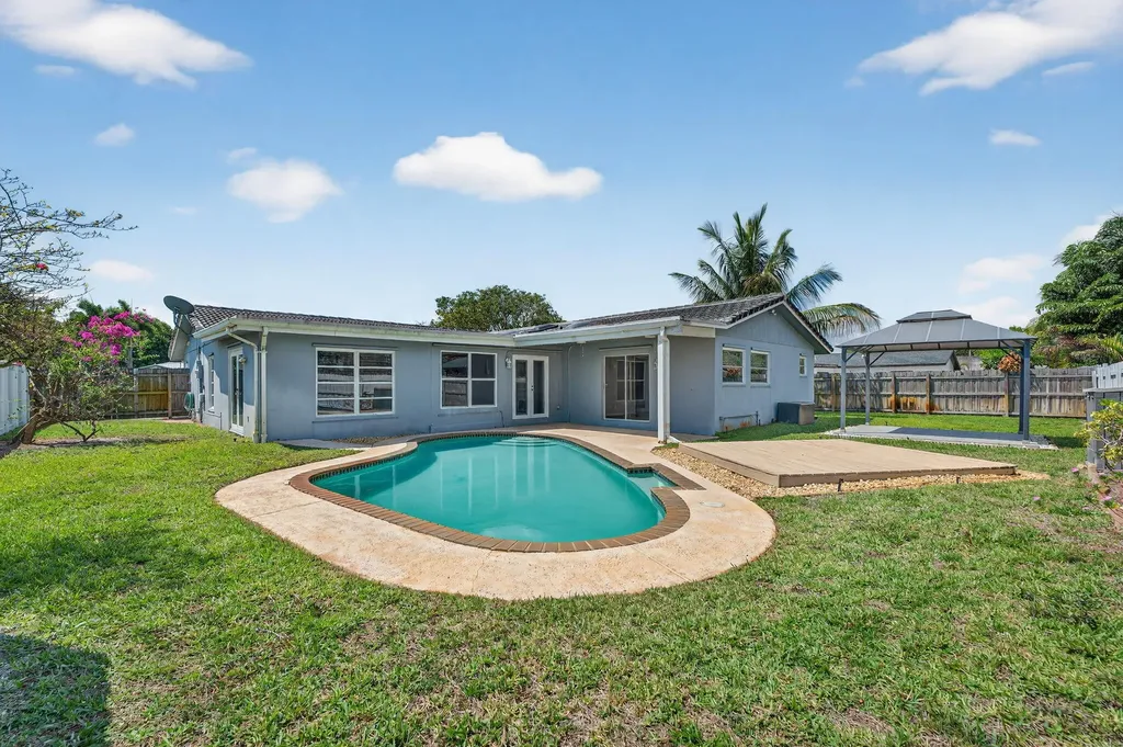 1545 SW 13th Street Boca Raton FL 33486