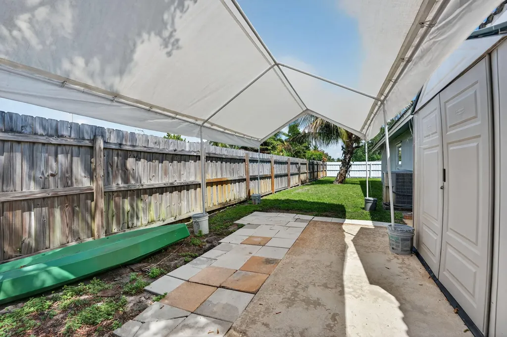 1545 SW 13th Street Boca Raton FL 33486
