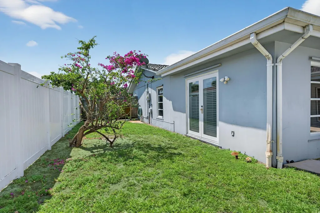 1545 SW 13th Street Boca Raton FL 33486
