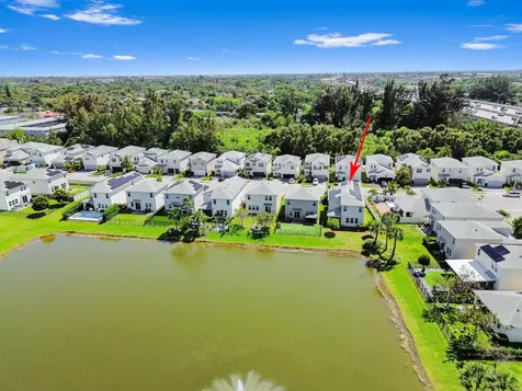 1826 Lake Cove Drive Lake Worth FL 33460