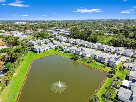 1826 Lake Cove Drive Lake Worth FL 33460