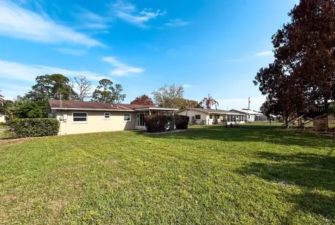 4709 Sunset Boulevard Fort Pierce FL 34982