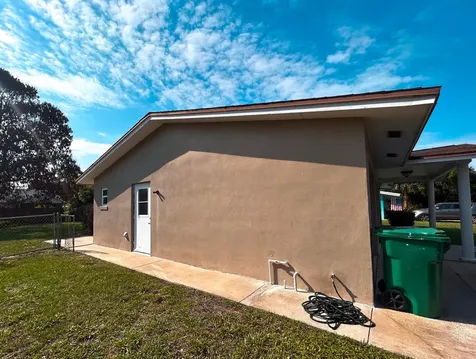 4709 Sunset Boulevard Fort Pierce FL 34982