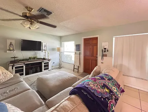 4709 Sunset Boulevard Fort Pierce FL 34982