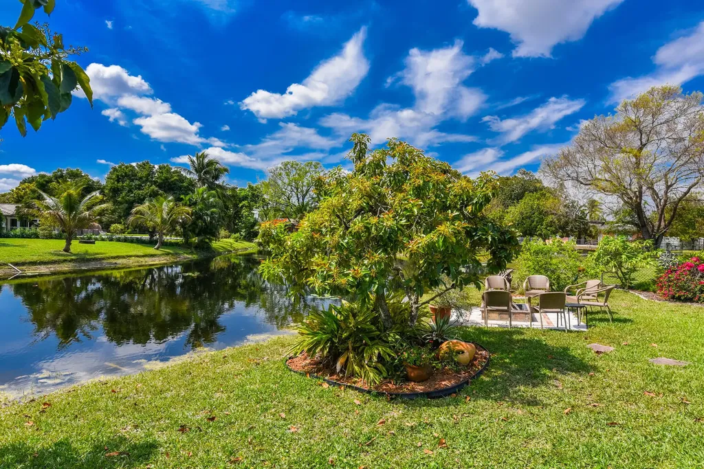 10170 NW 39th Court Coral Springs FL 33065