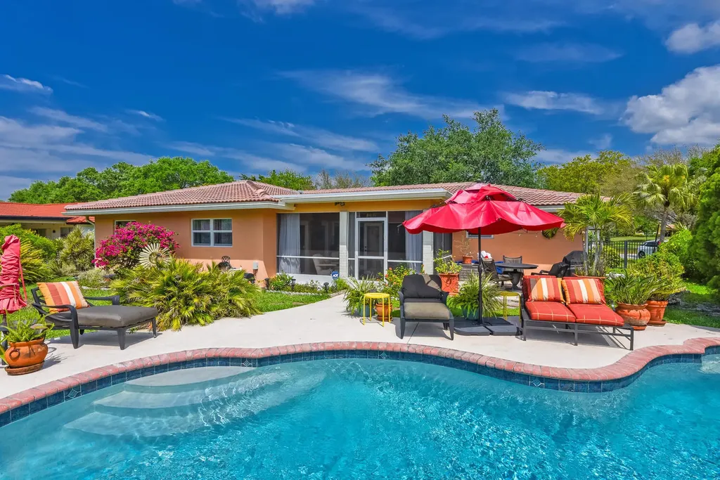 10170 NW 39th Court Coral Springs FL 33065
