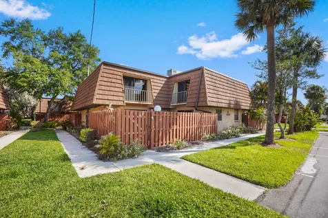 1302 Nebraska Avenue Fort Pierce FL 34950
