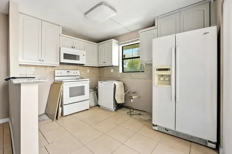 1302 Nebraska Avenue Fort Pierce FL 34950