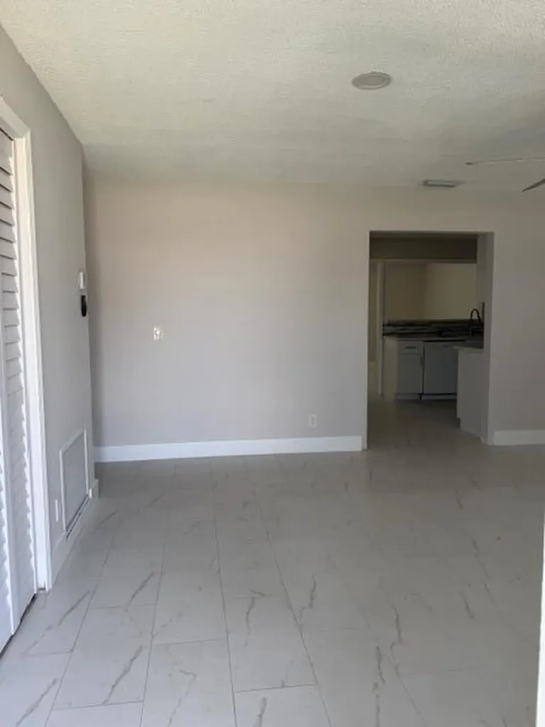 9448 Saddlebrook Drive Boca Raton FL 33496