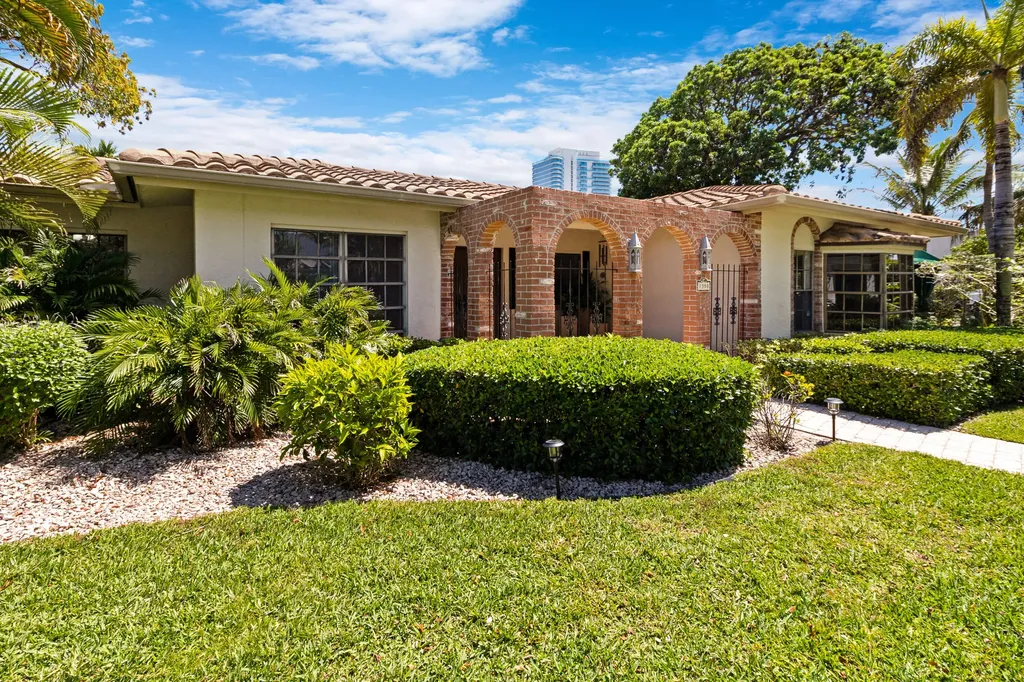 1350 W Terra Mar Drive Pompano Beach FL 33062