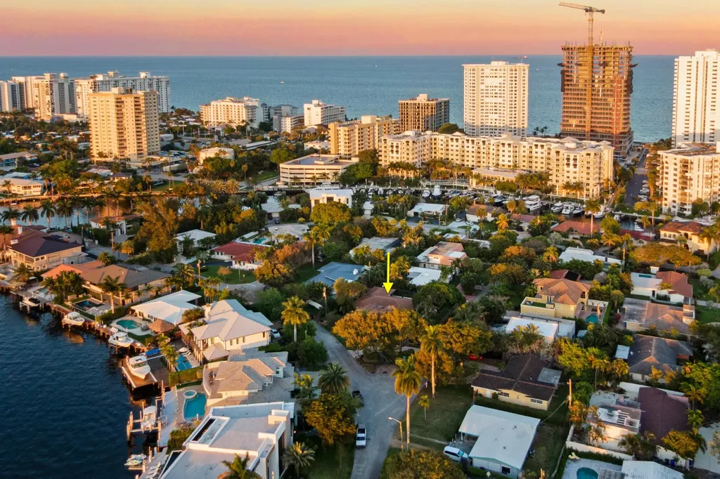 1350 W Terra Mar Drive Pompano Beach FL 33062