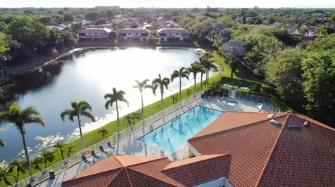 8705 Vía Giula Boca Raton FL 33496