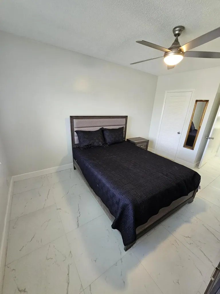 1115 Lake Terrace Boynton Beach FL 33426