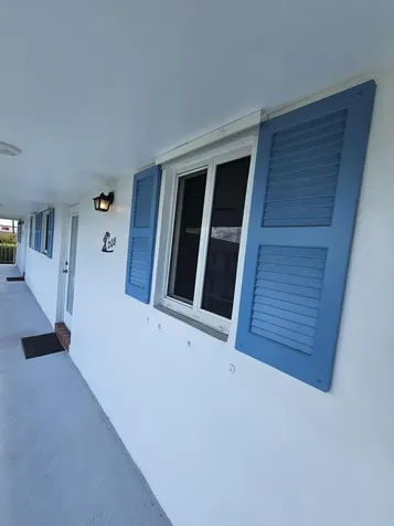 1115 Lake Terrace Boynton Beach FL 33426