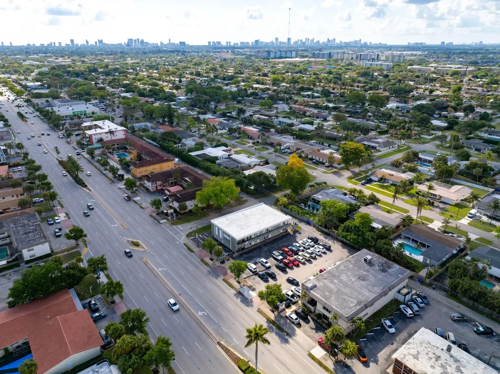 5000 Hollywood Boulevard Hollywood FL