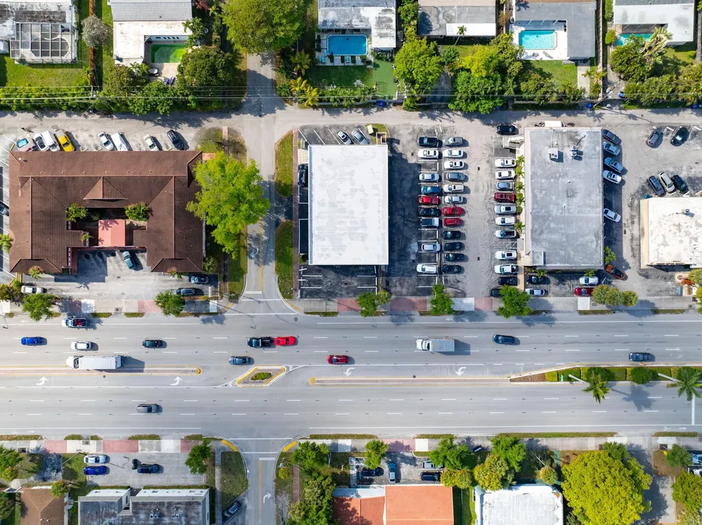 5000 Hollywood Boulevard Hollywood FL