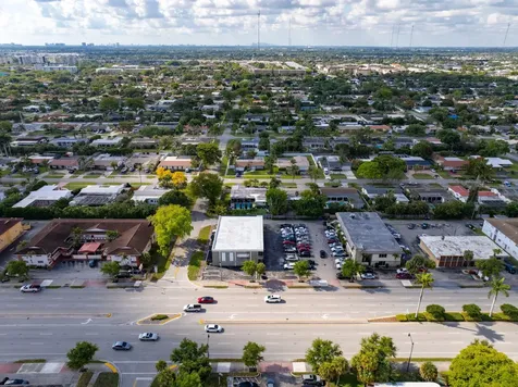 5000 Hollywood Boulevard Hollywood FL