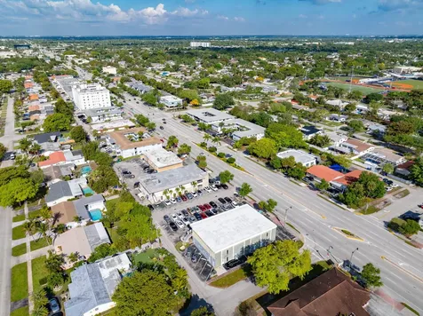 5000 Hollywood Boulevard Hollywood FL