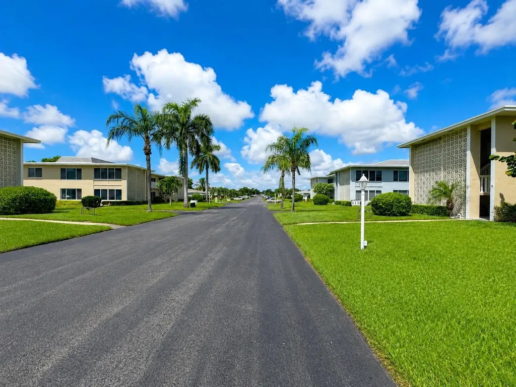 115 S South Boulevard Boynton Beach FL 33435