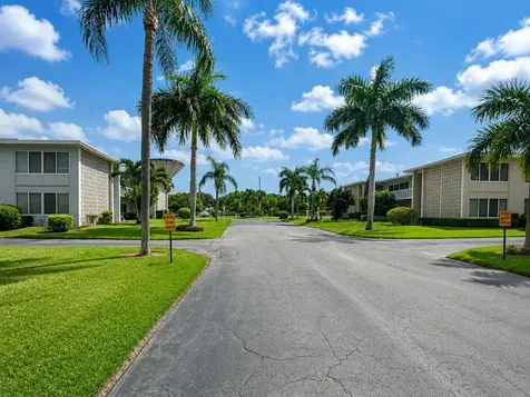 115 S South Boulevard Boynton Beach FL 33435