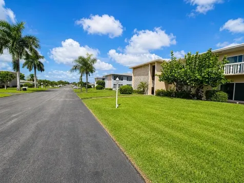 115 S South Boulevard Boynton Beach FL 33435