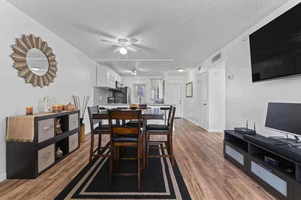 5275 NW 10th Court Plantation FL 33313