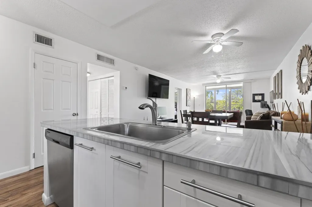 5275 NW 10th Court Plantation FL 33313