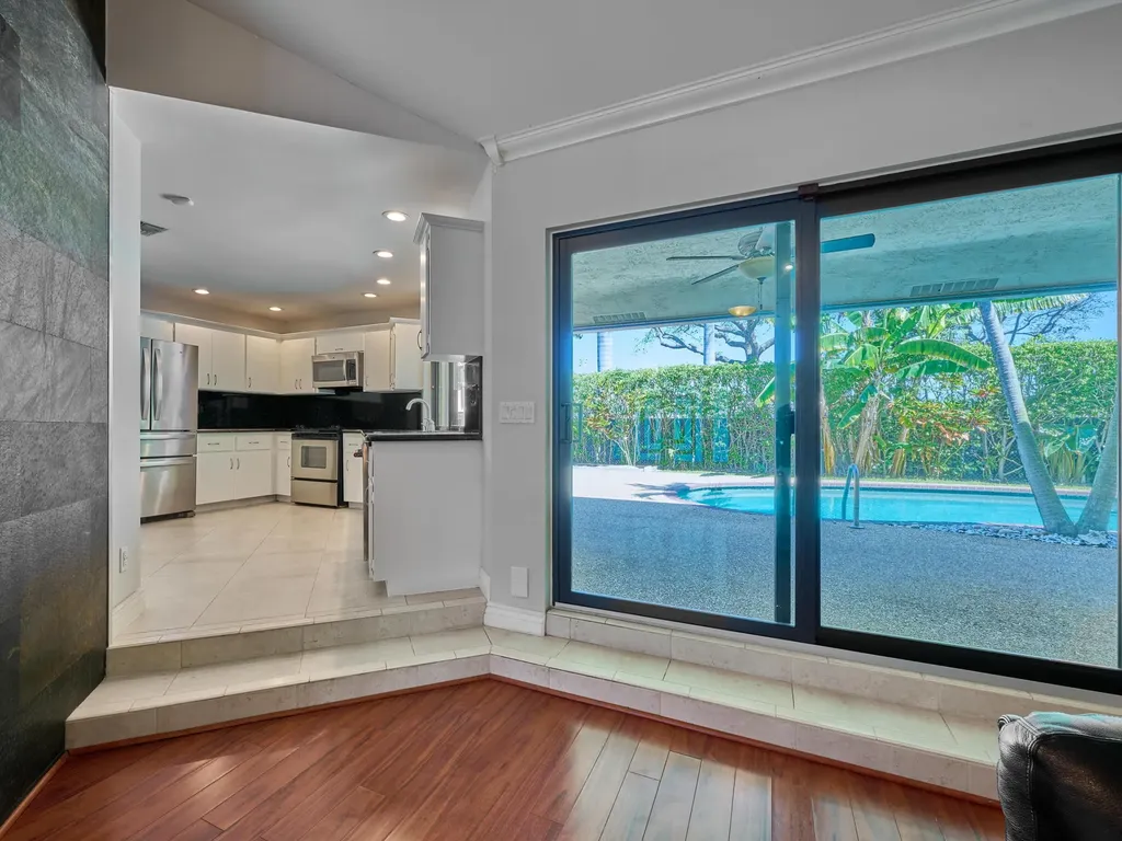 2869 NW 34th Street Boca Raton FL 33434