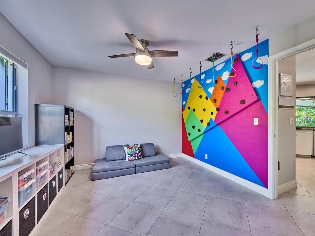 2869 NW 34th Street Boca Raton FL 33434