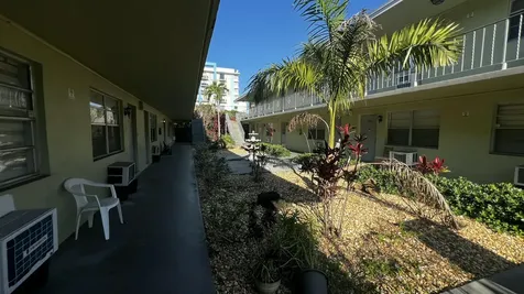 13 NE 2nd Avenue Dania Beach FL 33004