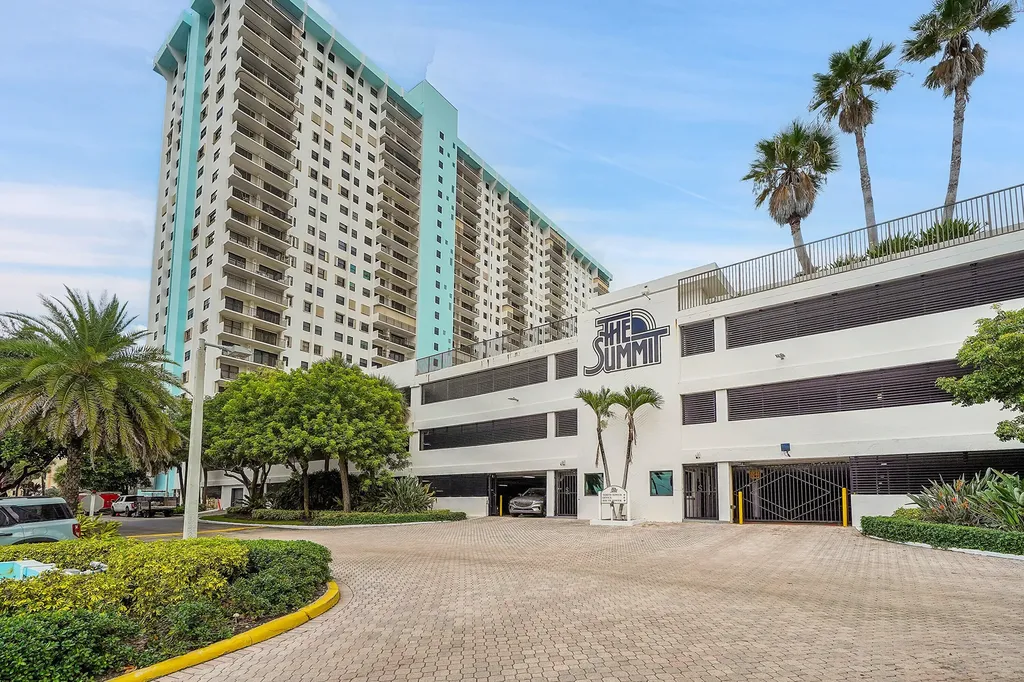 1201 S Ocean Drive Hollywood FL 33019