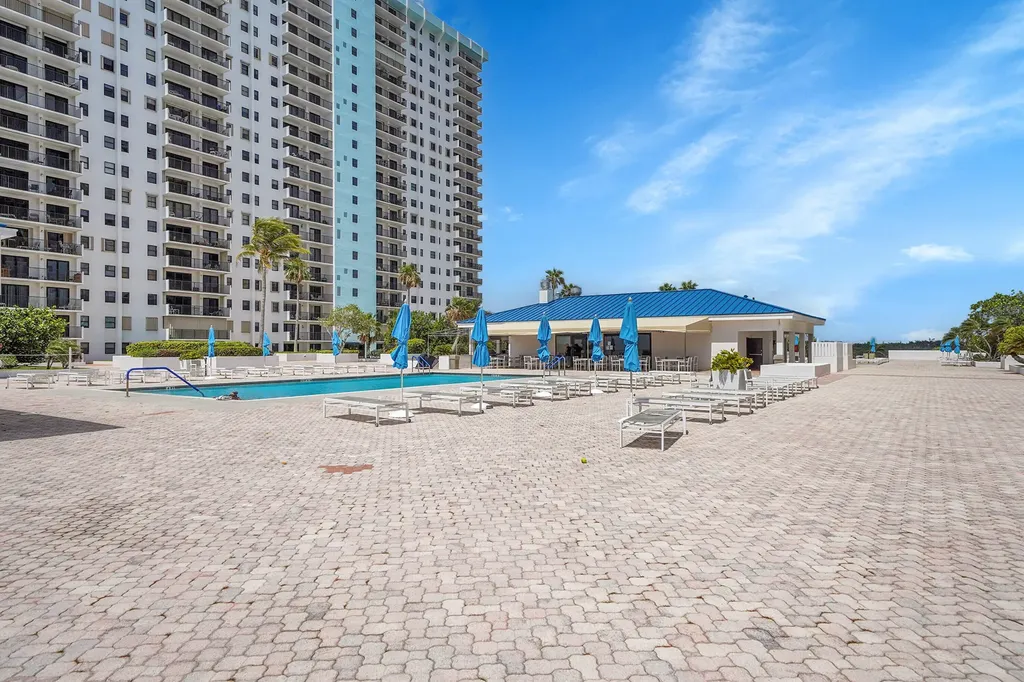 1201 S Ocean Drive Hollywood FL 33019