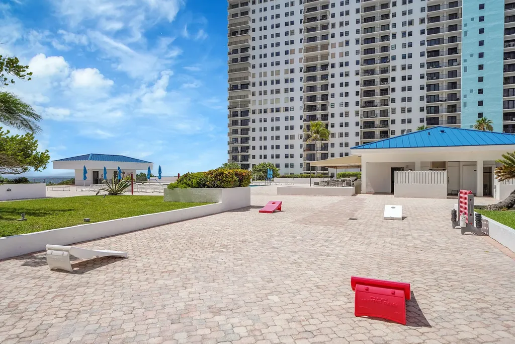 1201 S Ocean Drive Hollywood FL 33019